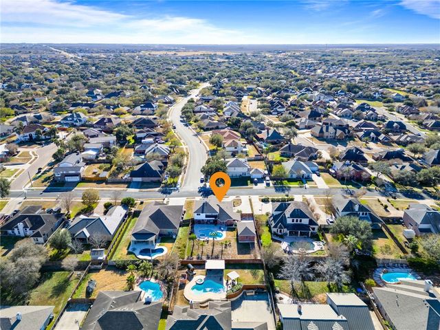 14902 Beal Dr, Corpus Christi, TX 78410