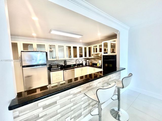 19370 Collins Avenue 1015, Sunny Isles Beach, FL 33160
