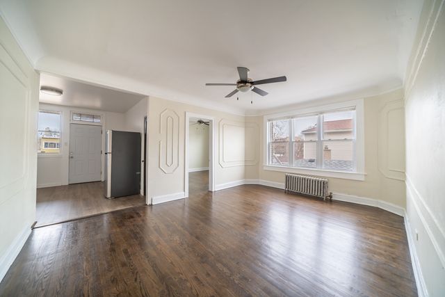 9124 S Ada Street 2A, Chicago, IL 60620