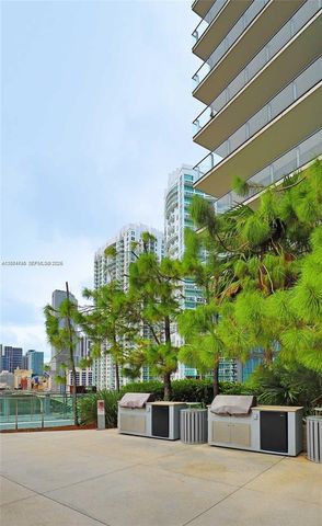 68 SE 6th Street 1008, Miami, FL 33131