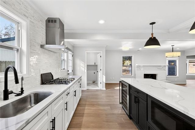 1056 Indian Hills NE Parkway, Marietta, GA 30068