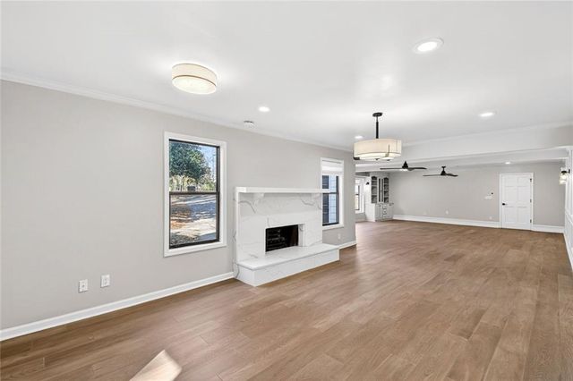 1056 Indian Hills NE Parkway, Marietta, GA 30068