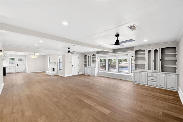 1056 Indian Hills NE Parkway, Marietta, GA 30068