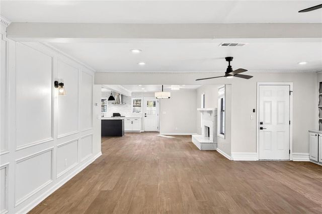 1056 Indian Hills NE Parkway, Marietta, GA 30068