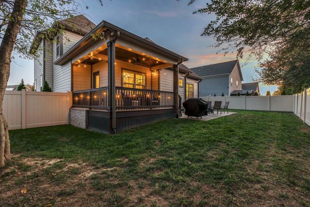 987 Carnation Dr, Spring Hill, TN 37174