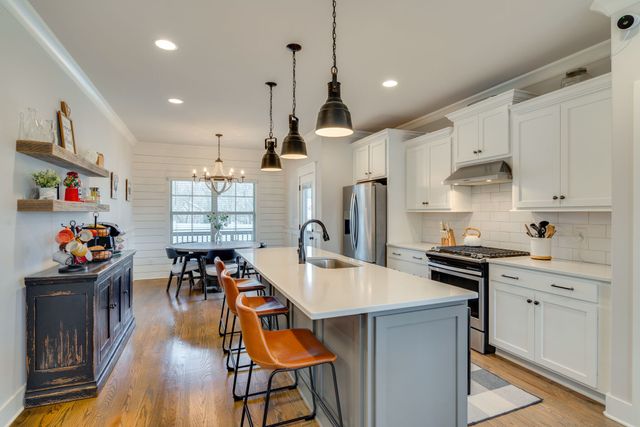 987 Carnation Dr, Spring Hill, TN 37174