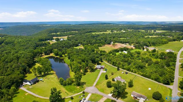 40 Sidney Drive, Scottsboro, AL 35769