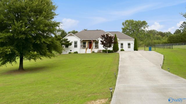 40 Sidney Drive, Scottsboro, AL 35769