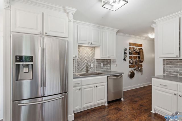 40 Sidney Drive, Scottsboro, AL 35769