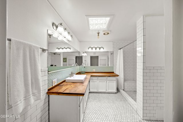 214 HERMOSA Lane, El Paso, TX 79922