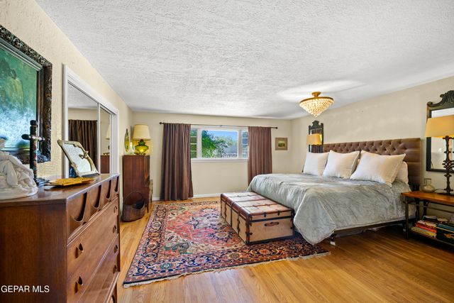 214 HERMOSA Lane, El Paso, TX 79922