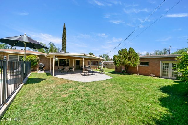 214 HERMOSA Lane, El Paso, TX 79922