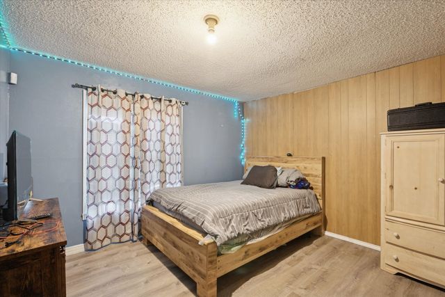 317 N Chandler Drive N, Fort Worth, TX 76111