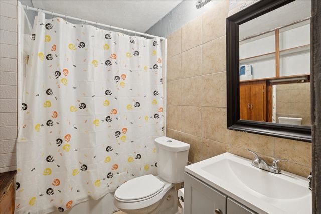 317 N Chandler Drive N, Fort Worth, TX 76111