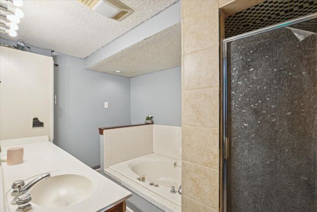 317 N Chandler Drive N, Fort Worth, TX 76111