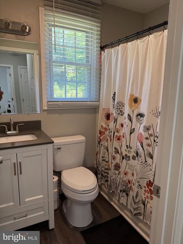 326 E ROOSEVELT AVE, Middletown, PA 17057