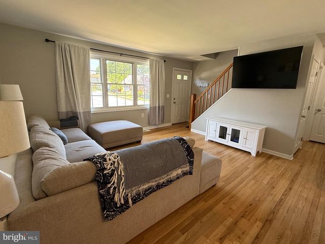 326 E ROOSEVELT AVE, Middletown, PA 17057