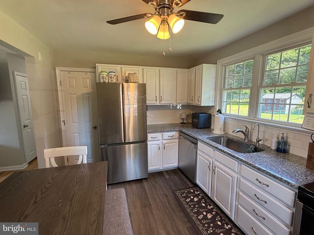 326 E ROOSEVELT AVE, Middletown, PA 17057