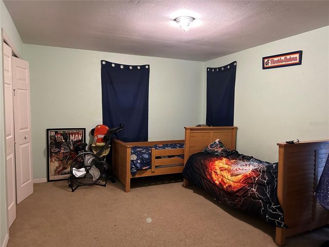 261 E COUNTRY CLUB DRIVE, Williston, FL 32696