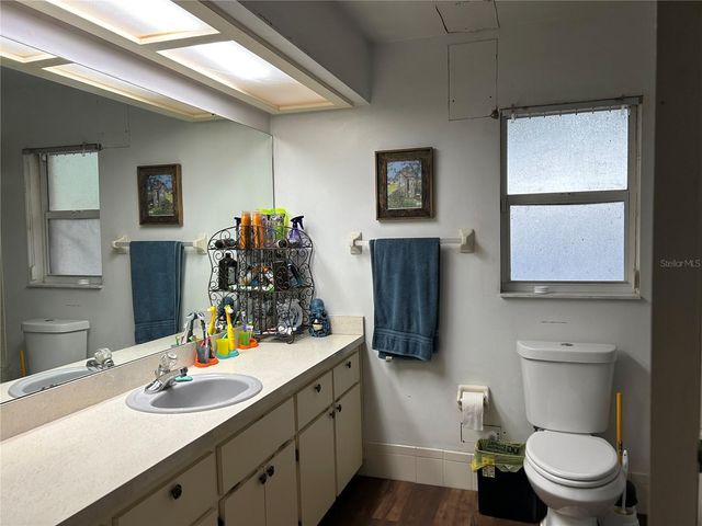 261 E COUNTRY CLUB DRIVE, Williston, FL 32696