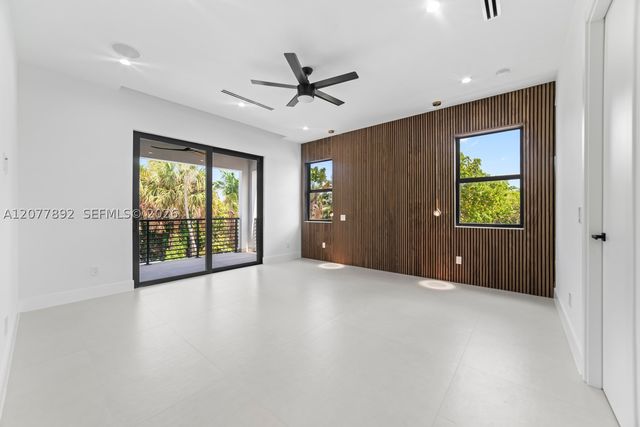1320 NE 16th Ave, Fort Lauderdale, FL 33304