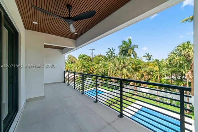 1320 NE 16th Ave, Fort Lauderdale, FL 33304