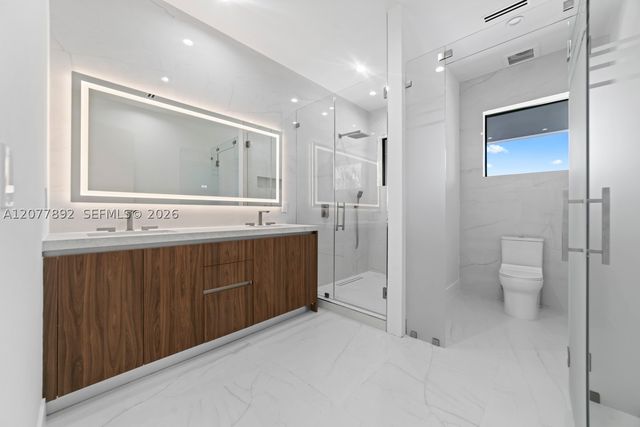1320 NE 16th Ave, Fort Lauderdale, FL 33304
