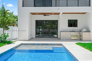1320 NE 16th Ave, Fort Lauderdale, FL 33304
