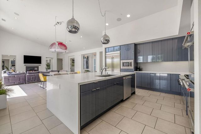 24 Via Monaco, Rancho Mirage, CA 92270