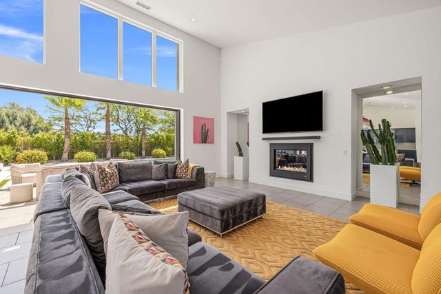 24 Via Monaco, Rancho Mirage, CA 92270