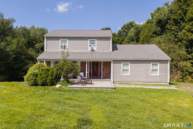 61 Minortown Road, Woodbury, CT 06798
