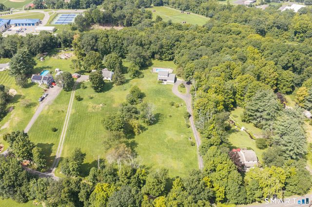 61 Minortown Road, Woodbury, CT 06798
