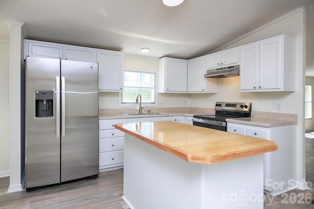 223 Ridge Creek Drive, Troutman, NC 28166