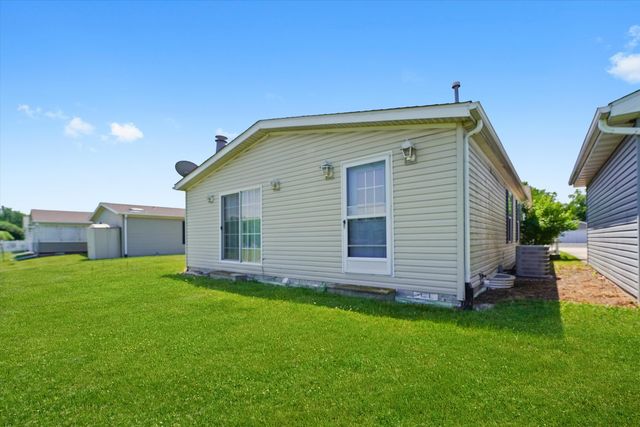 22533 S Remington Drive, Channahon, IL 60410