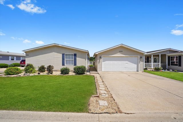 22533 S Remington Drive, Channahon, IL 60410