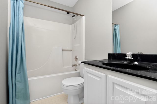 900 Gretna Green Drive, Charlotte, NC 28217