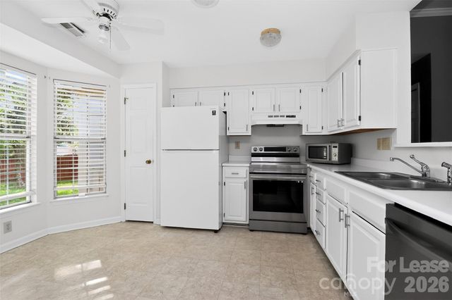 900 Gretna Green Drive, Charlotte, NC 28217