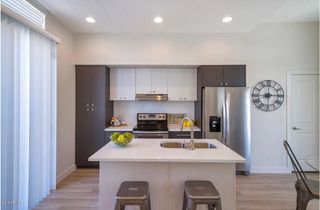 2015 N 50th Street 32, Phoenix, AZ 85008