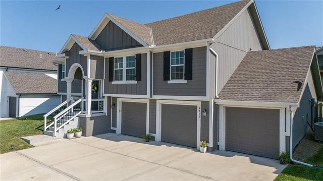6012 NE 119th Street, Kansas City, MO 64156