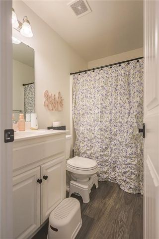 6012 NE 119th Street, Kansas City, MO 64156