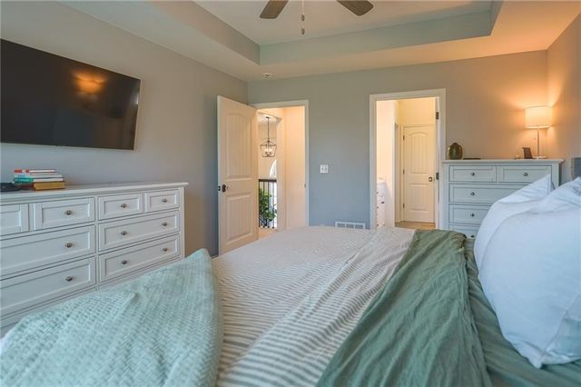 6012 NE 119th Street, Kansas City, MO 64156