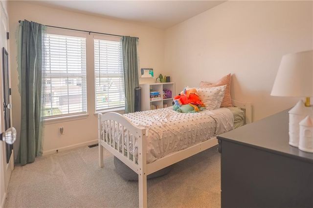 6012 NE 119th Street, Kansas City, MO 64156