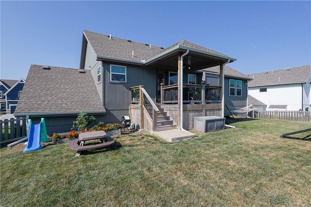 6012 NE 119th Street, Kansas City, MO 64156