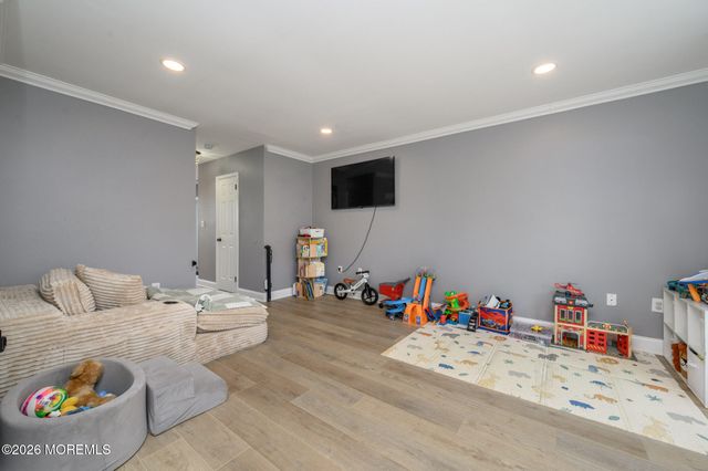 55 Augusta Street, Tinton Falls, NJ 07712