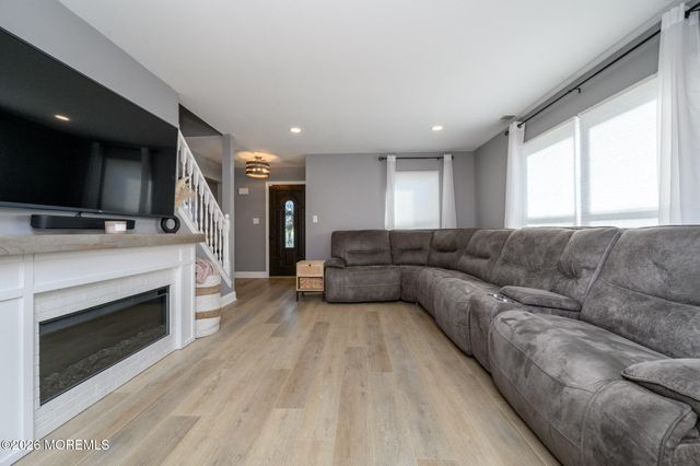 55 Augusta Street, Tinton Falls, NJ 07712