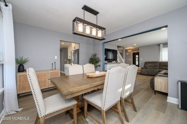 55 Augusta Street, Tinton Falls, NJ 07712