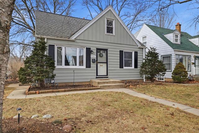 3261 N 86th STREET, Milwaukee, WI 53222