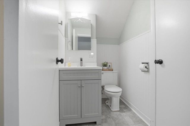 3261 N 86th STREET, Milwaukee, WI 53222