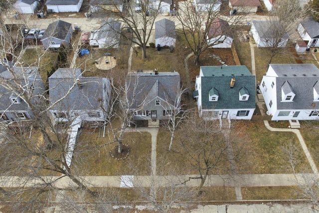 3261 N 86th STREET, Milwaukee, WI 53222