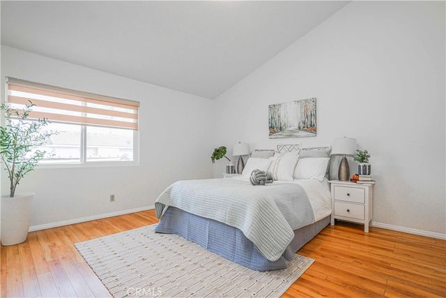 17721 Norwalk 11, Artesia, CA 90701